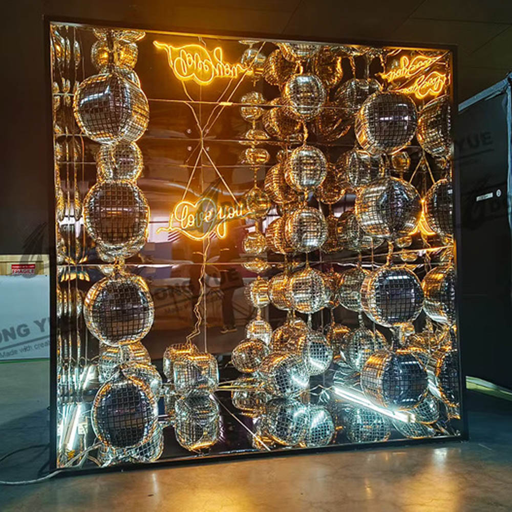 Photo Booth "Mirror Box" Lumineux